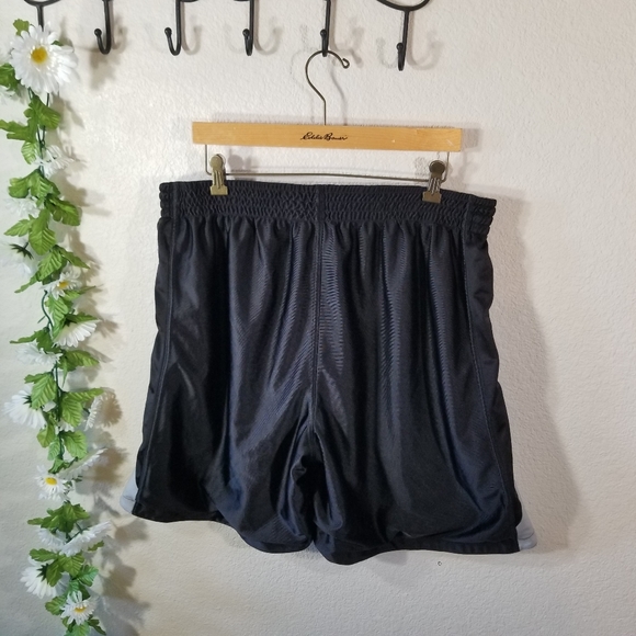 GC🔥 Starter Men's Reversible Shorts - Picture 7 of 7